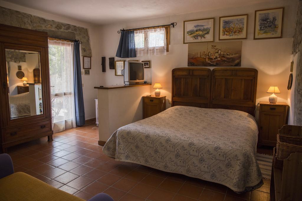 Villa Buonasera Agriturismo Греве-ин-Кьянти Номер фото